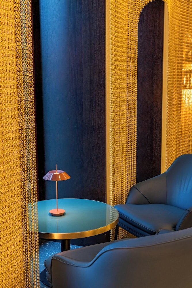Фото Arts Hotel Porto, Tapestry Collection by Hilton
