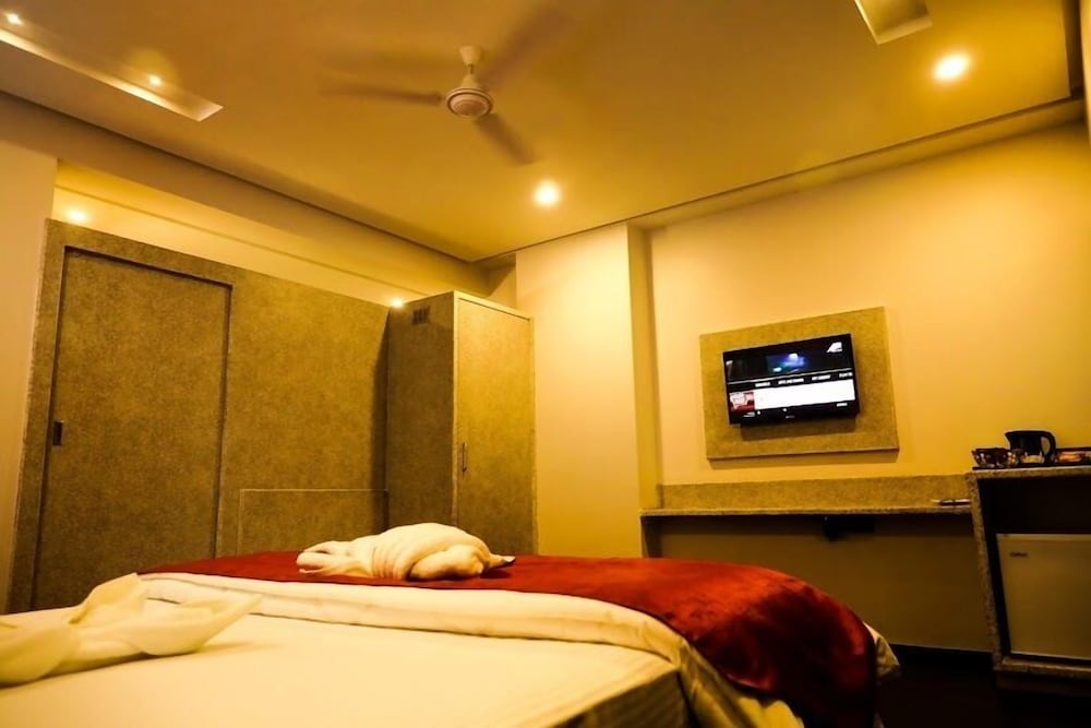 Фото Kyriad Hotel Nashik