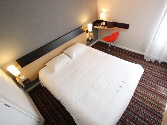 Фото Hotel Kyriad Tours Sud Chambray les Tours