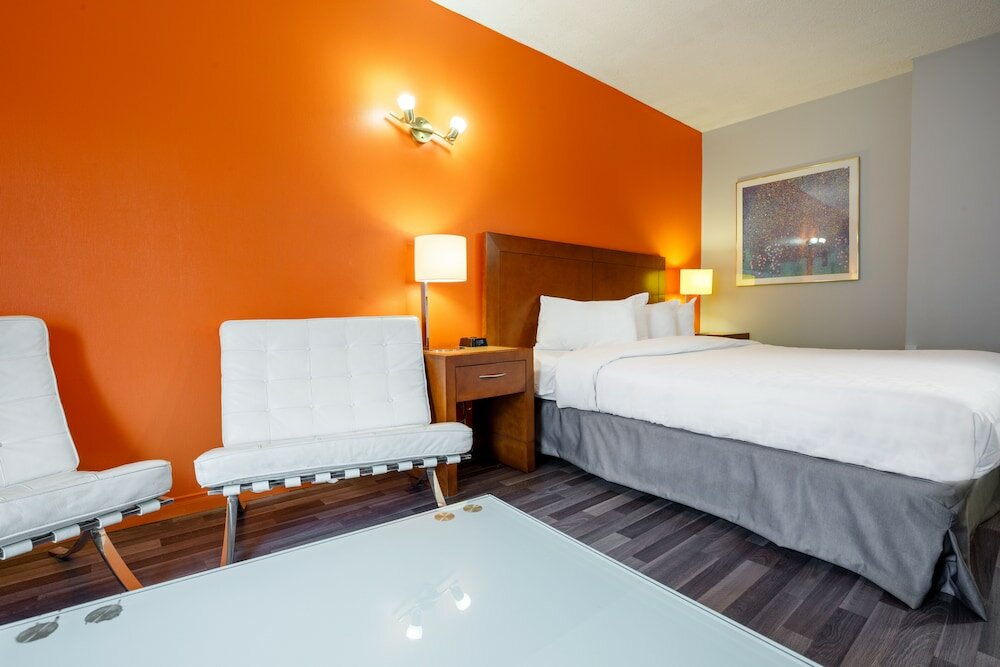 Фото Clarion Pointe Quebec Airport