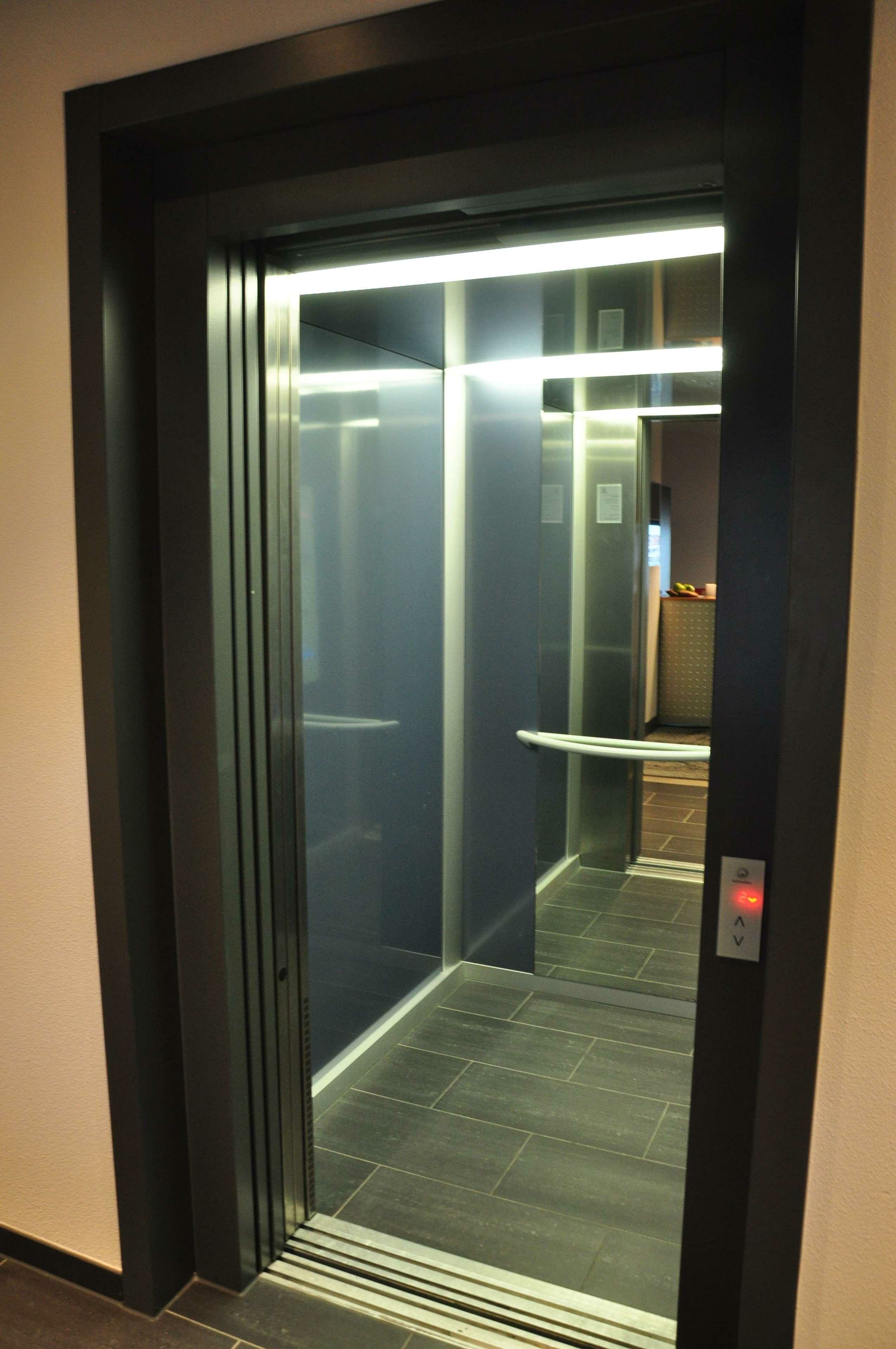 Фото Hotel Rauw aan de Kade