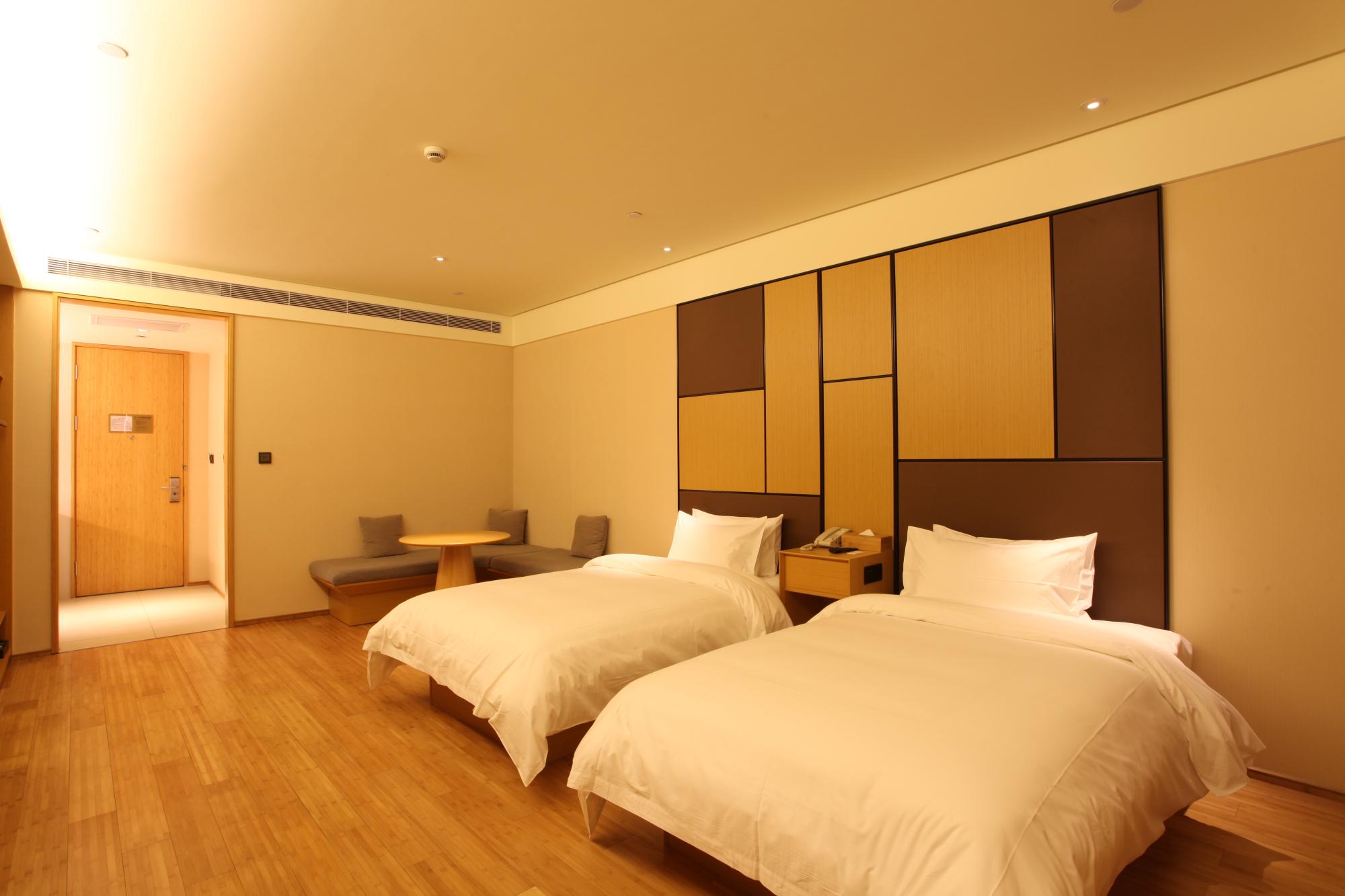 Фото Ji Hotel Shanghai The Bund Tiantong Road