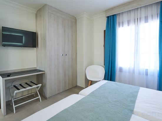 Фото Montana Club Suite Hotel