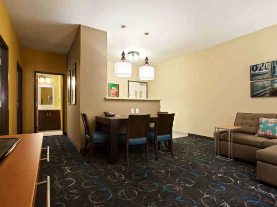 Фото TownePlace Suites by Marriott Carlsbad