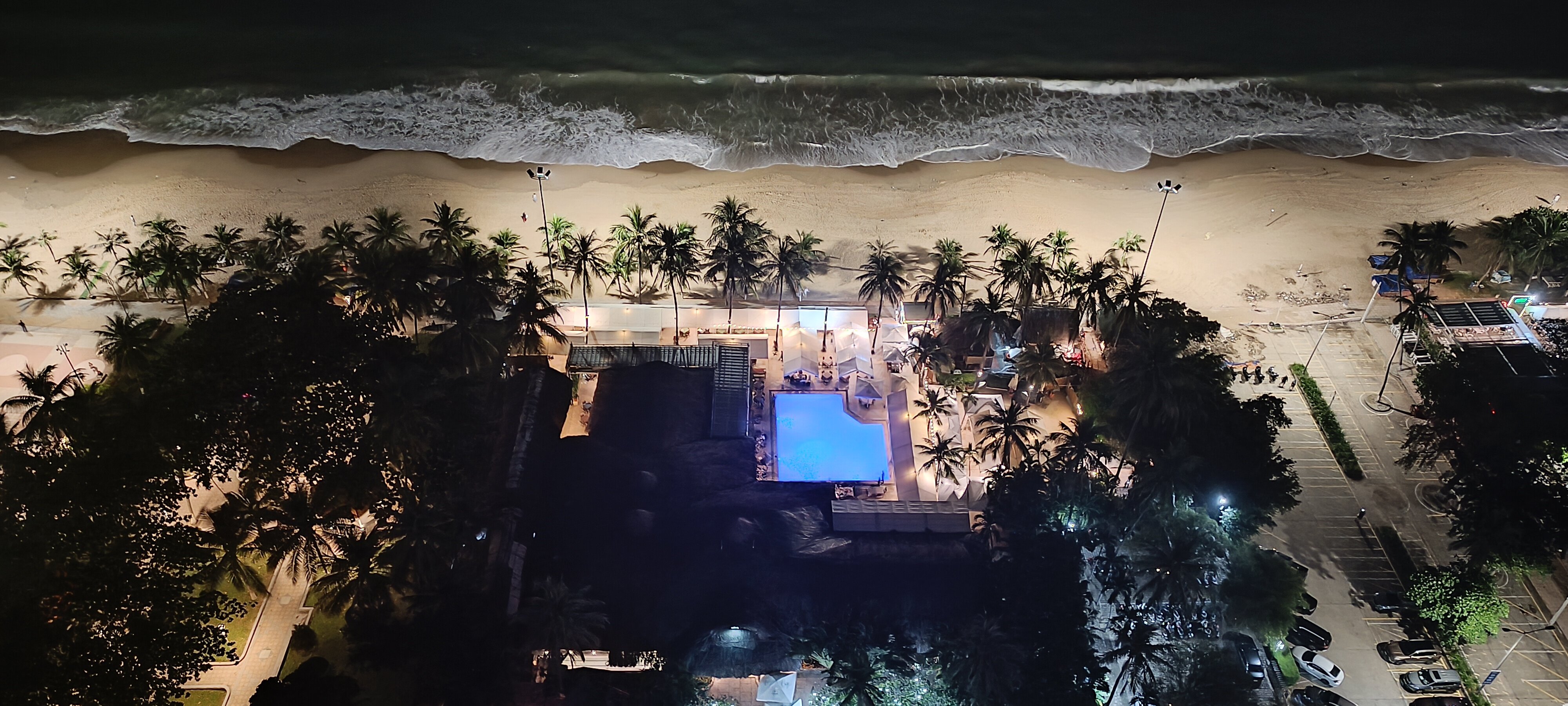 Фото Comodo Nha Trang Hotel