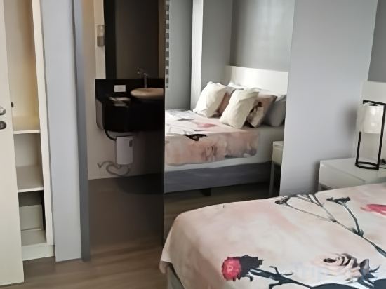 Фото Cebu Hotel Plus