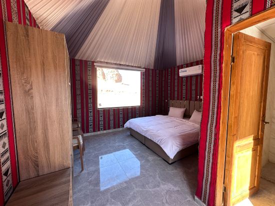 Фото Mirage Desert Camp