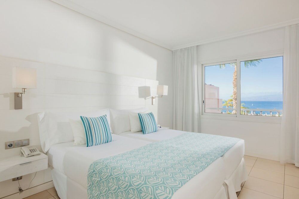 Фото Landmar Hotel Costa Los Gigantes