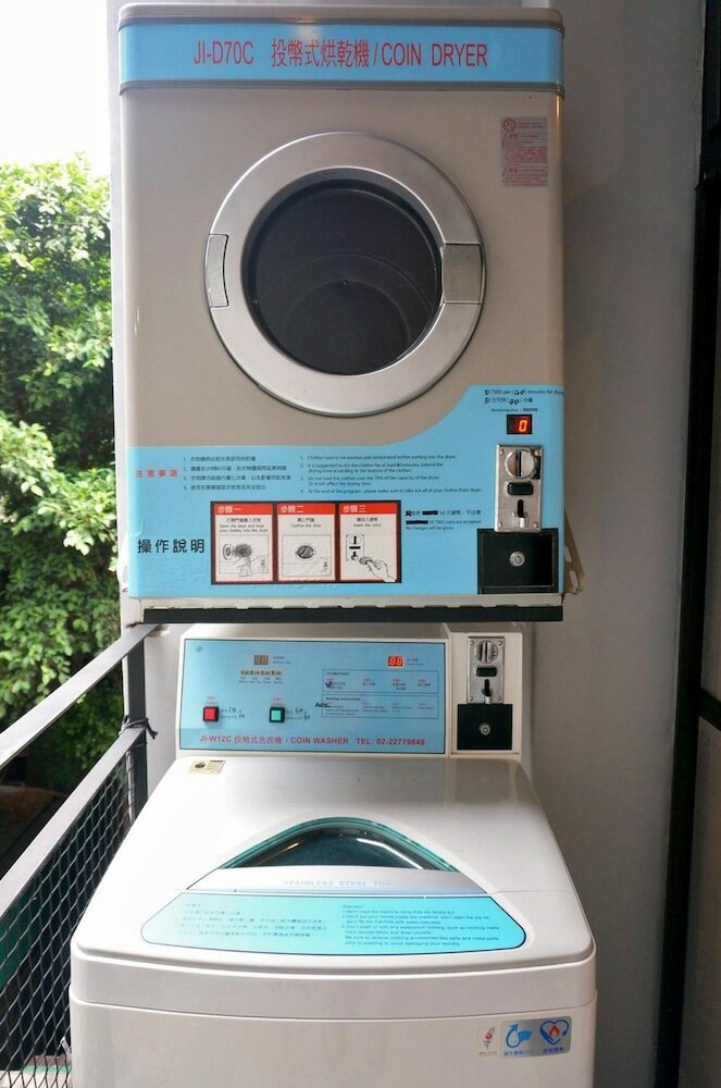 Фото Dongmen 3 Capsule Inn - Hostel