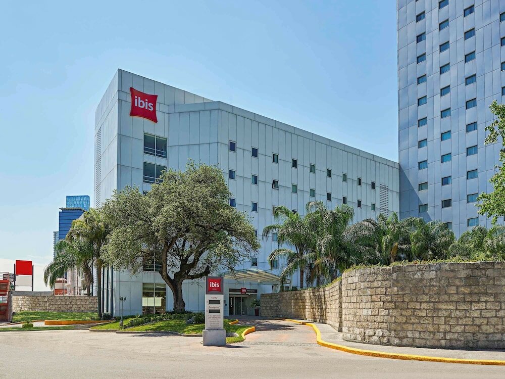 Фото Ibis Monterrey Valle