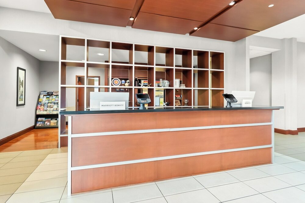 Фото Four Points by Sheraton Oklahoma City Quail Springs