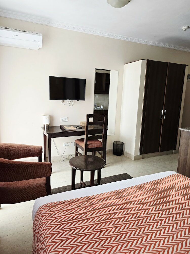 Фото Vittoria Suites - Kisumu