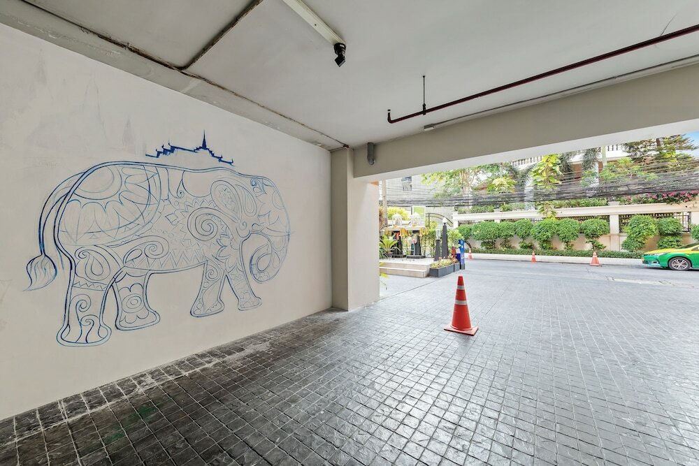 Фото Golden Tulip Mandison Suites