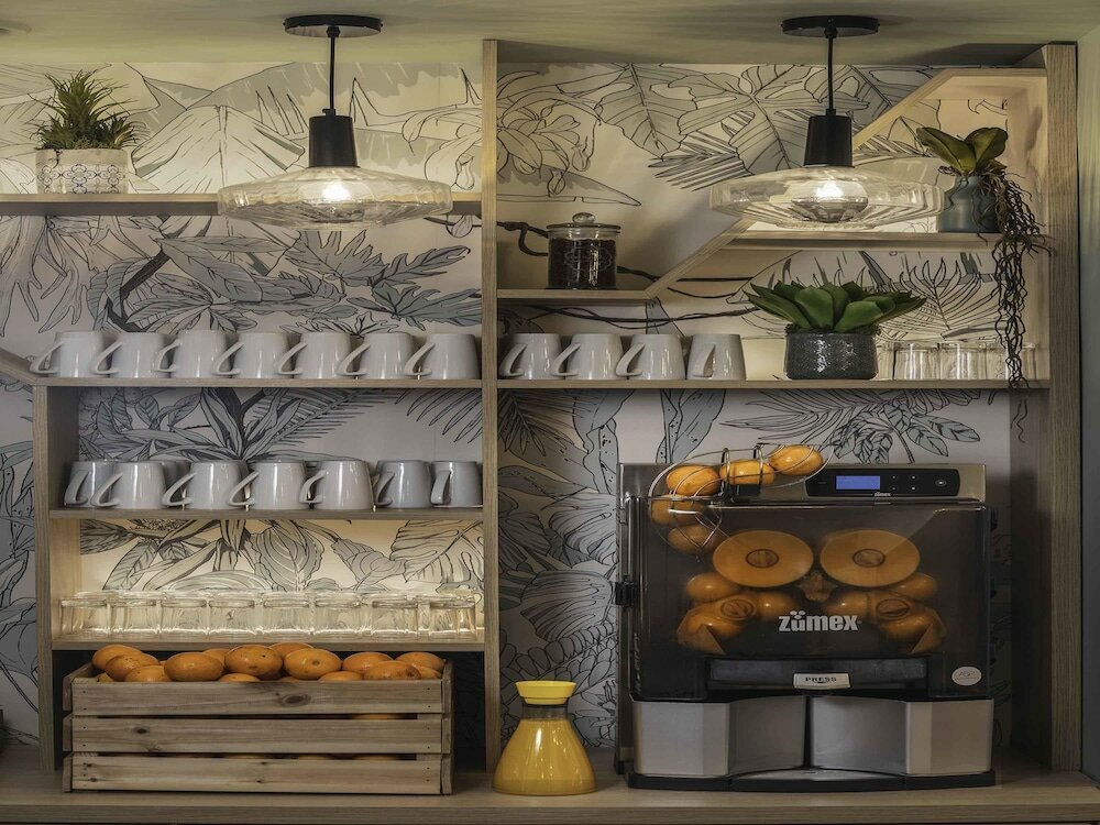 Фото Ibis Styles Paris Montmartre North