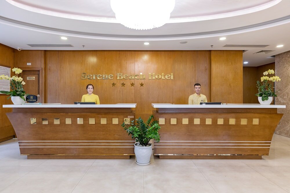 Фото Serene Beach Hotel Danang