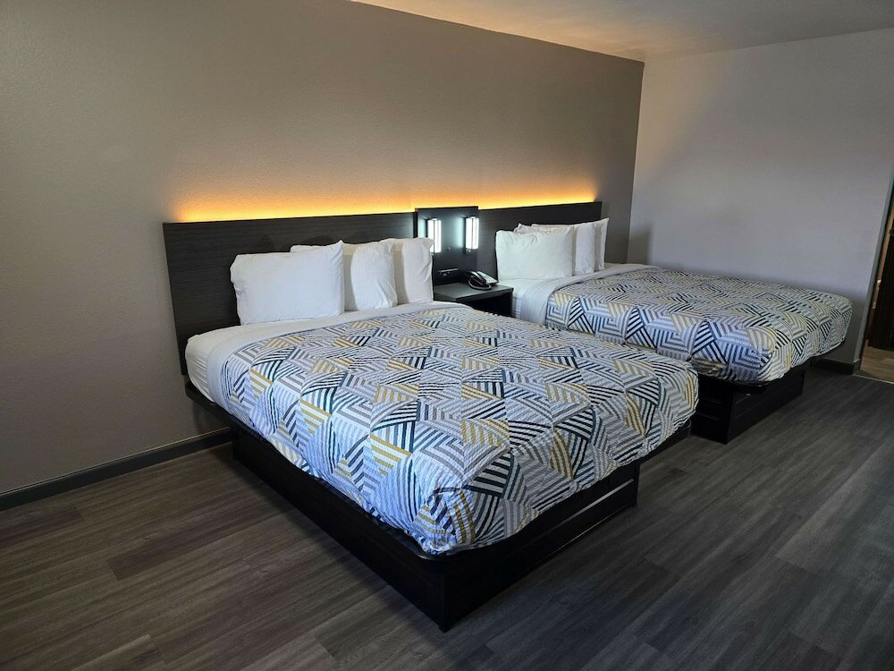 Фото Economy Inn North Oklahoma City