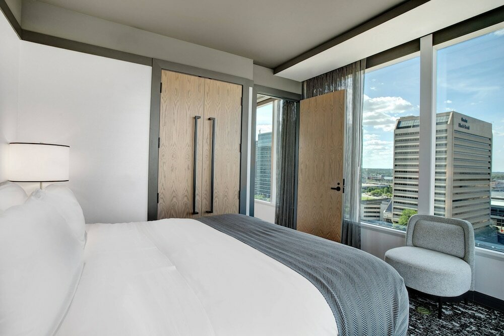 Фото The Farnam, Autograph Collection