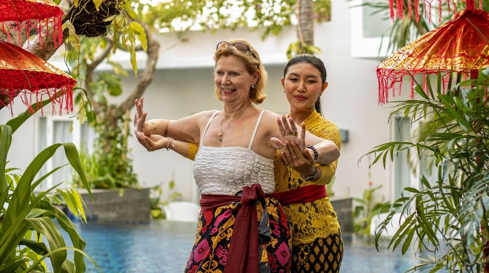 Фото Grand Ixora Kuta Resort