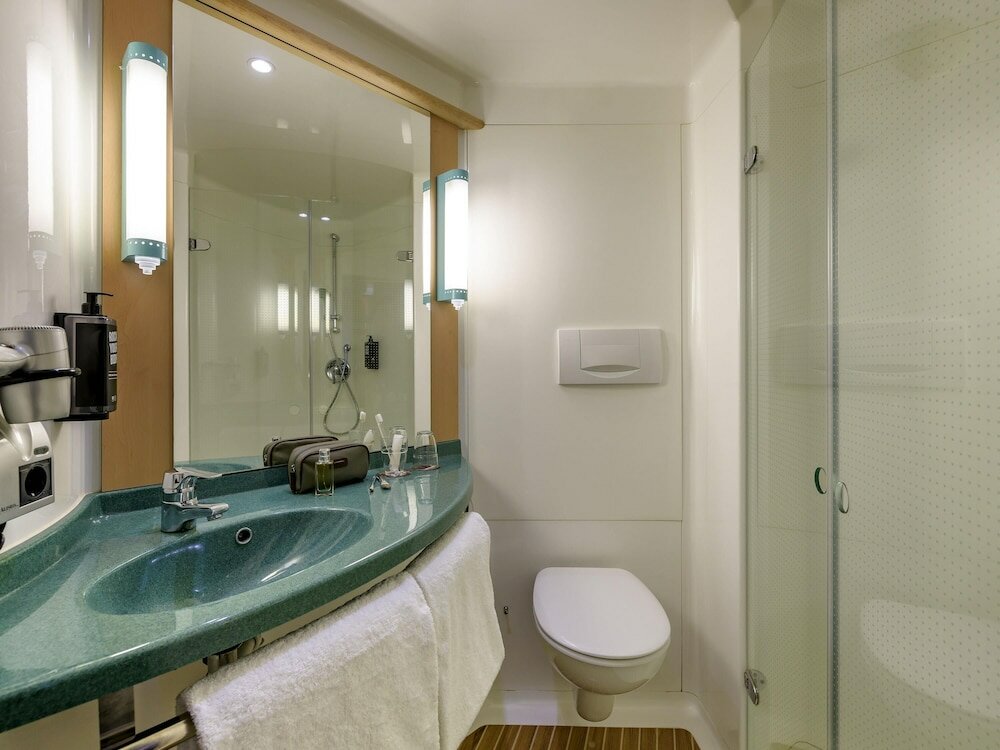 Фото ibis Hamburg Alsterring Hotel