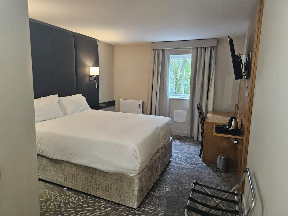 Фото Mercure Wigan Oak Hotel