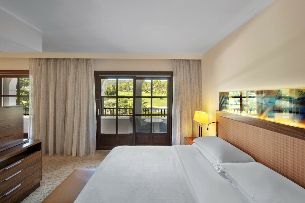 Фото Sheraton Mallorca Arabella Golf Hotel