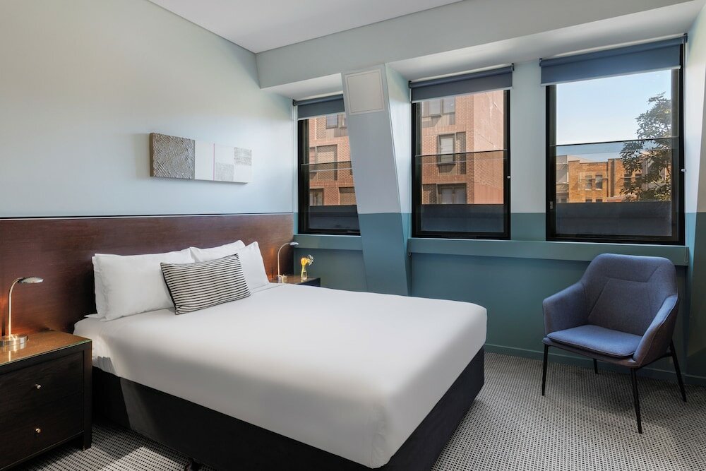 Фото Vulcan Hotel Sydney