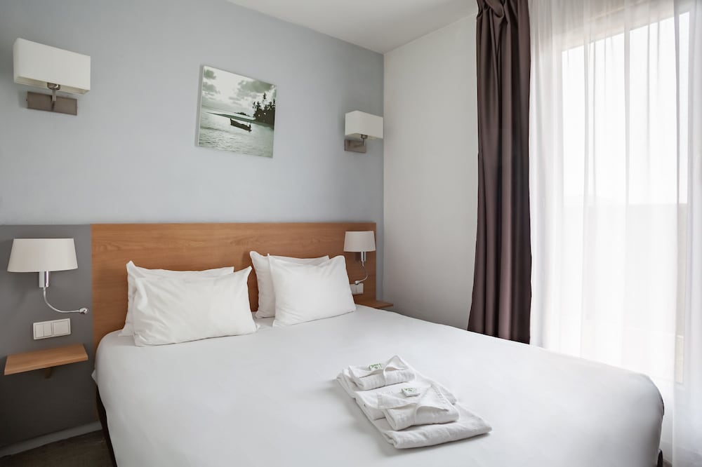 Фото Residhotel Marseille Grand Prado