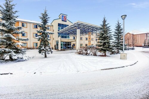Гостиница Motel 6 Red Deer, Ab в Провинции Альберта