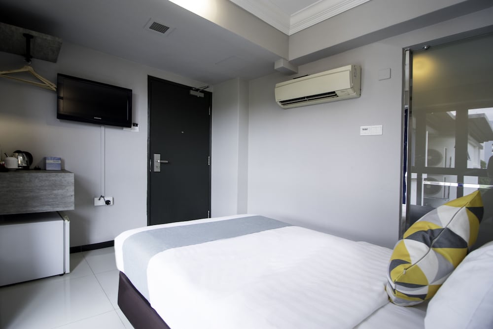 Фото Harbour Ville Hotel