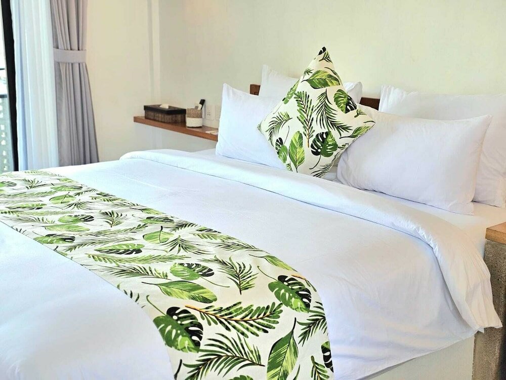 Фото Chandi Hotel