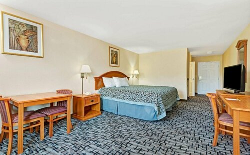 Гостиница Days Inn by Wyndham Bethel - Danbury в Данбери