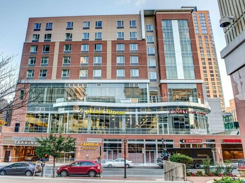 Гостиница Cambria Hotel White Plains - Downtown в Уайт Плейнс