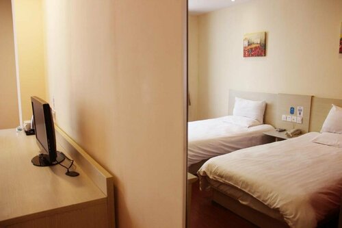 Гостиница GreenTree Inn Shenyang Shenhe District Wuai Street Expreess Hotel в Шэньяне