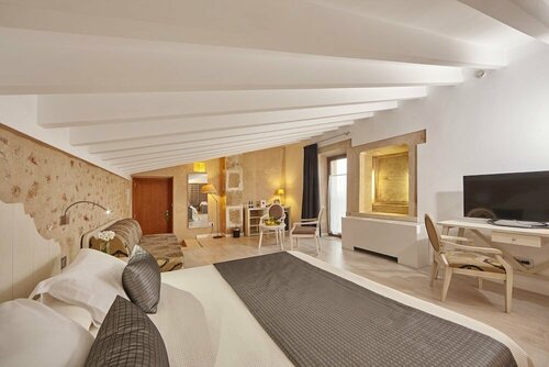 Внешний вид отеля Bennoc Petit Hotel в Льюкмажоре, фото 3