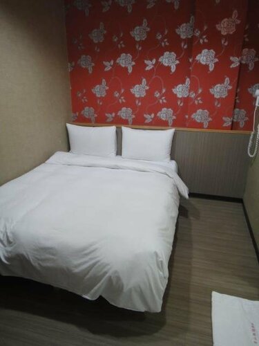 Гостиница Baoshan Hotel в Чжунли