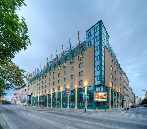 Гостиница Arcotel Wimberger Vienna в Вене