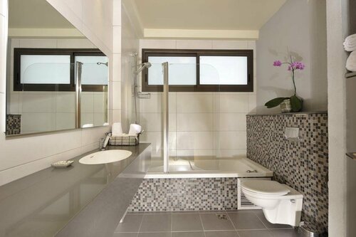 Гостиница Elisheva Western Galilee Hotel в Нагарии