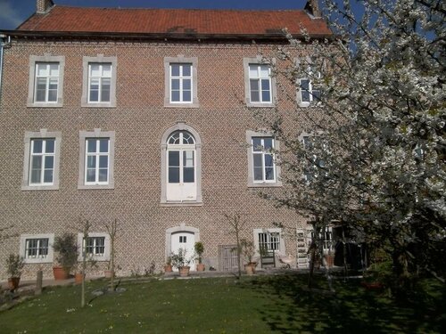 Гостиница B&b De Kersentuin в Лимбурге