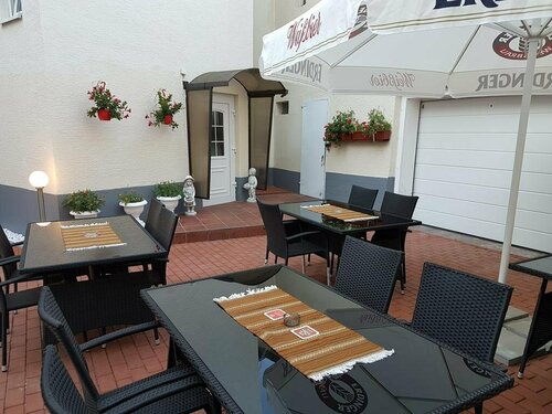 Гостиница Restaurant Rhodos в Финстервальде
