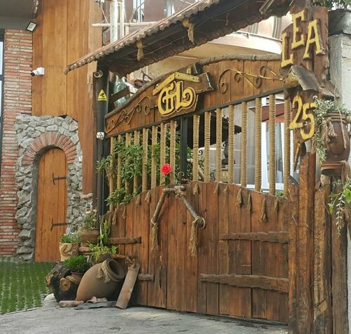 Гостиница Guest House Lea в Тбилиси