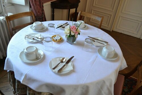 Гостиница Hôtel Haras de la Potardière в Ла-Флеше