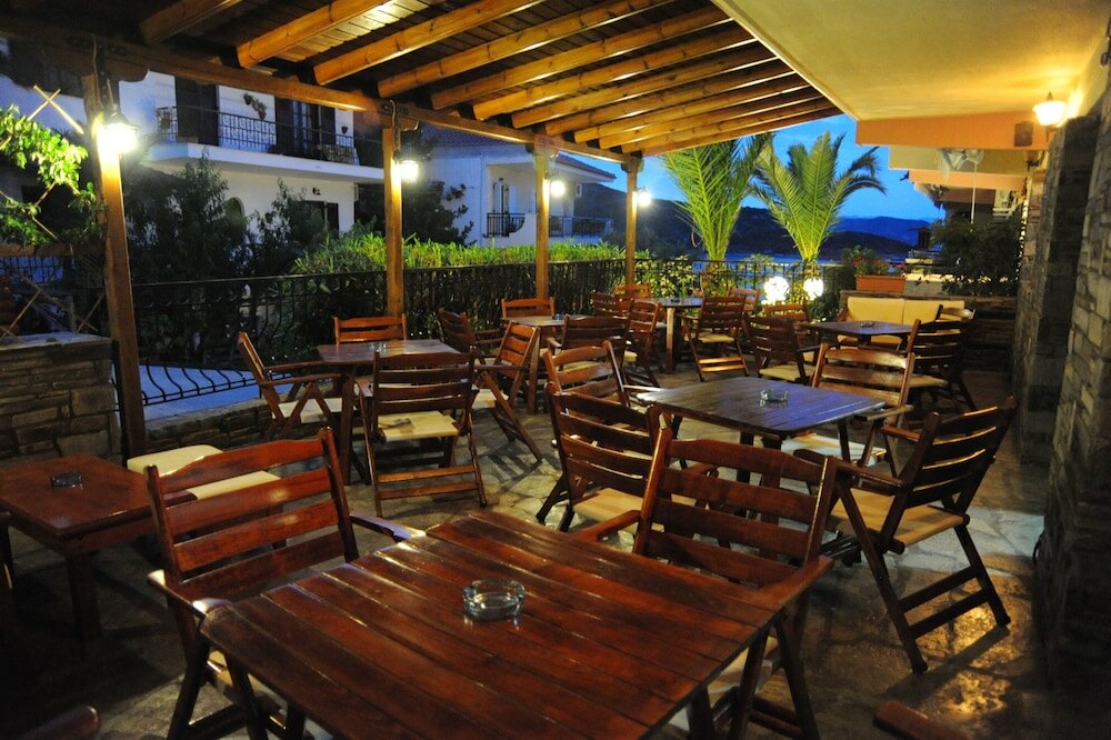 Sun Rise Hotel - 5
