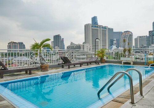 Апартаменты Sathorn Saint View Serviced Apartment в Бангкоке