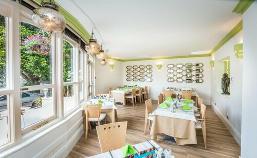 Гостиница La Collinette Hotel, Luxury Apartments & Cottages в Сент-Питер-Порте