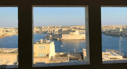 Гостиница Tritoni harbour suites в Валлетте