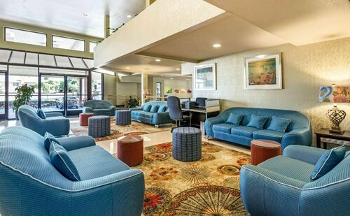 Гостиница Comfort Inn & Suites Irvine Spectrum в Лейк Форест