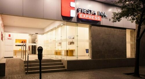 Гостиница Fiesta Inn Express Monterrey Centro в Монтеррее