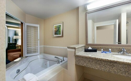 Гостиница Fairfield Inn & Suites by Marriott Elizabeth City в Элизабет Сити