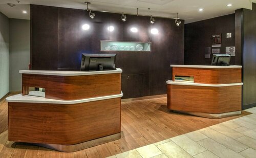 Гостиница Courtyard by Marriott Alexandria в Пайнвилле