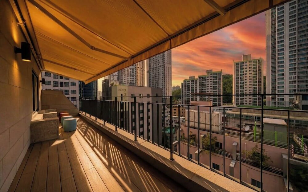 Фото Haeundae Thevan Hotel